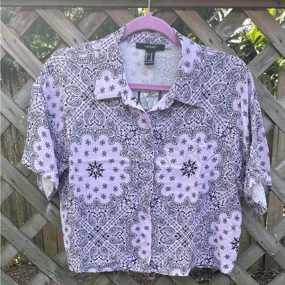 Forever 21 Paisley Print Top